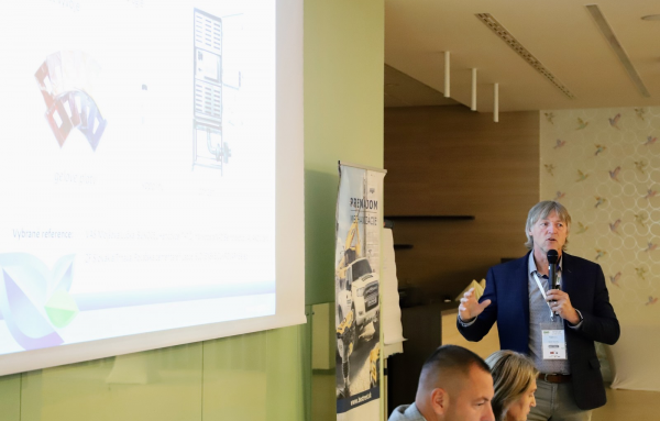 Prezentace technologie na kongresu sdružení organizací veřejných prací SR